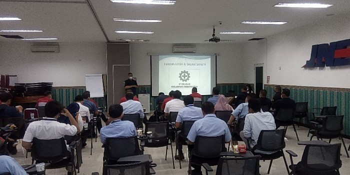 Training Materi K3 kami berikan sebagai salah satu service kami pada Klien